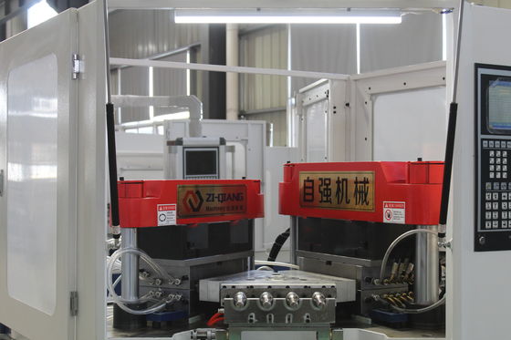 ZQ80 ইনজেকশন-ব্লো মোল্ডিং মেশিন: নির্ভুল সিঙ্ক্রোনাইজেশন প্রযুক্তি দ্বারা চালিত একটি স্বল্প-খরচের বৃহৎ উৎপাদন সমাধান